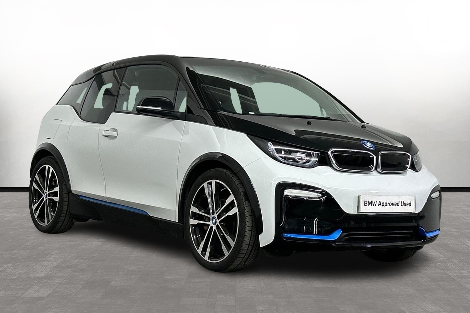 Main listing image - BMW i3