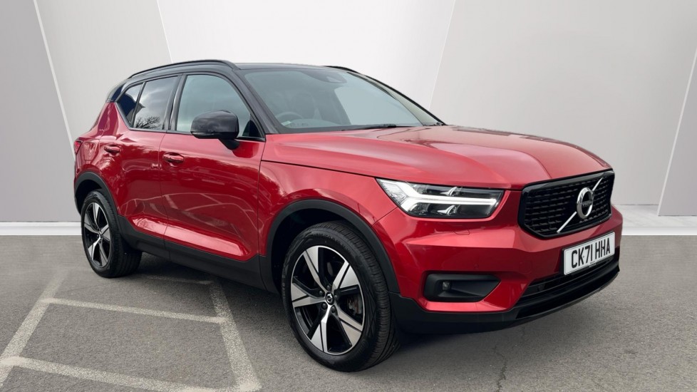 Main listing image - Volvo XC40
