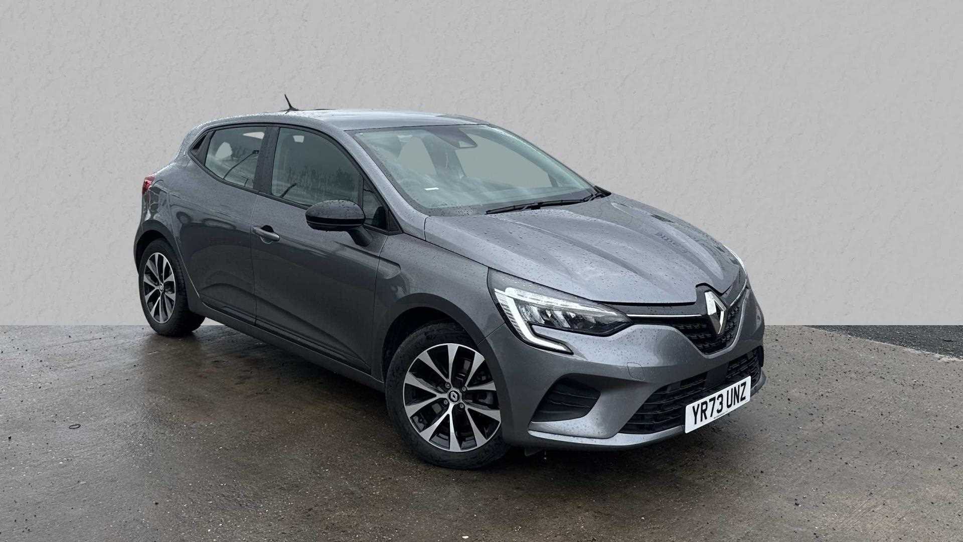 Main listing image - Renault Clio