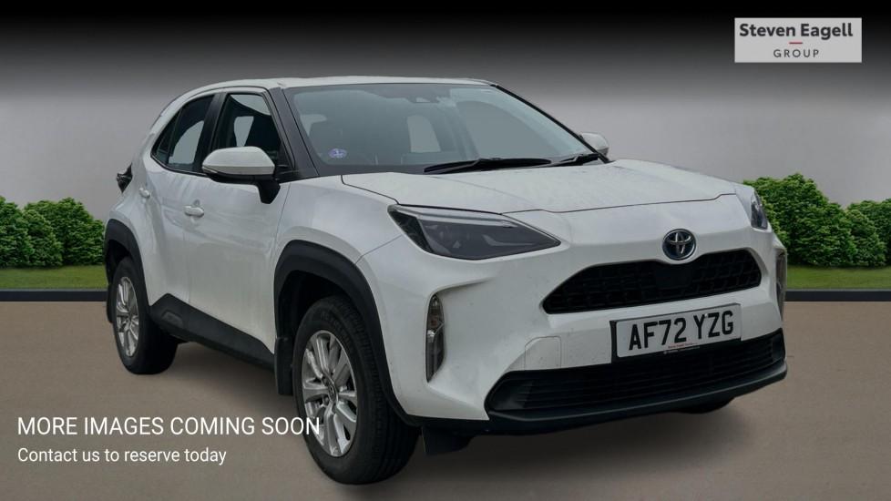 Main listing image - Toyota Yaris Cross