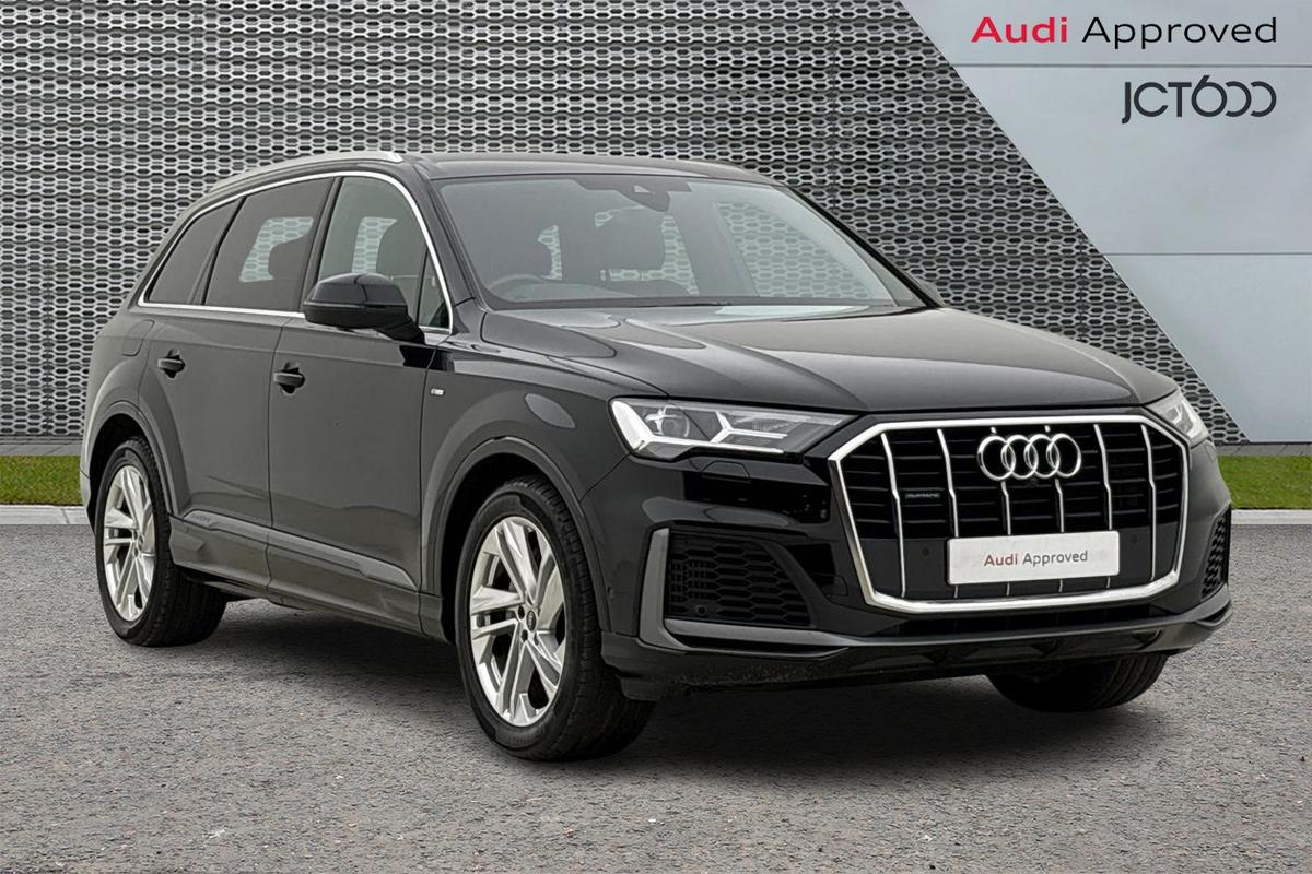 Main listing image - Audi Q7