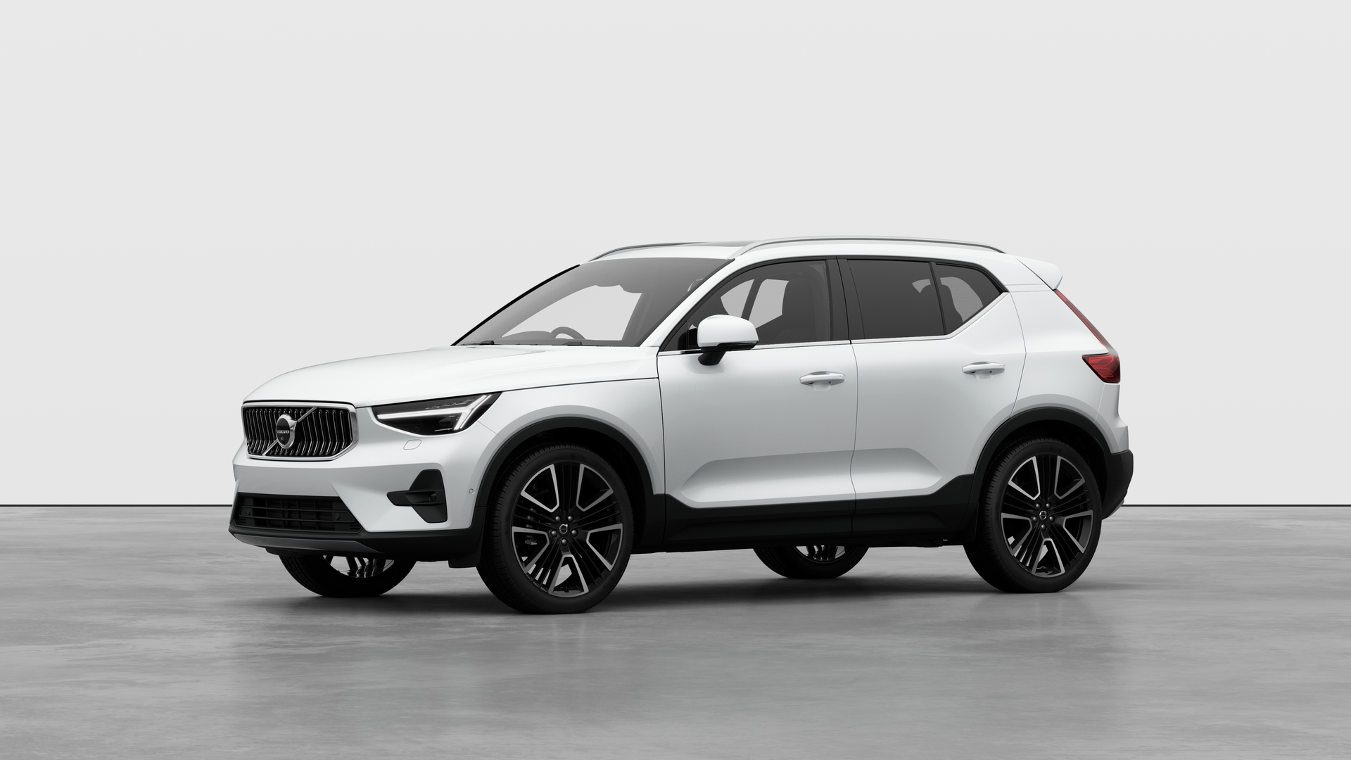 Main listing image - Volvo XC40
