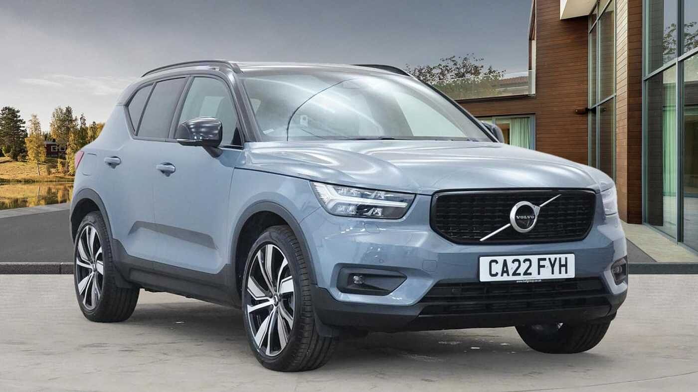 Main listing image - Volvo XC40 Recharge