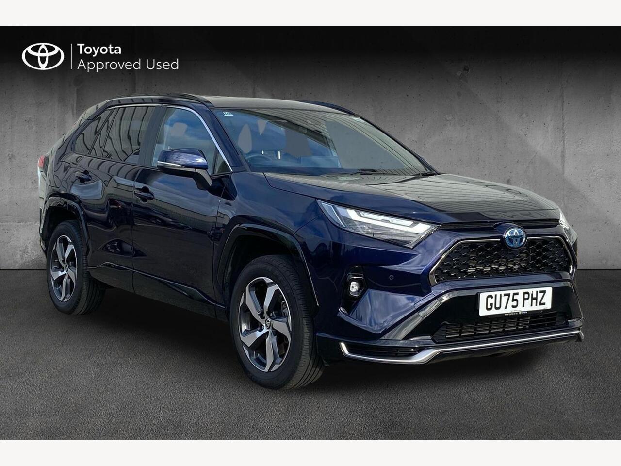 Main listing image - Toyota RAV4