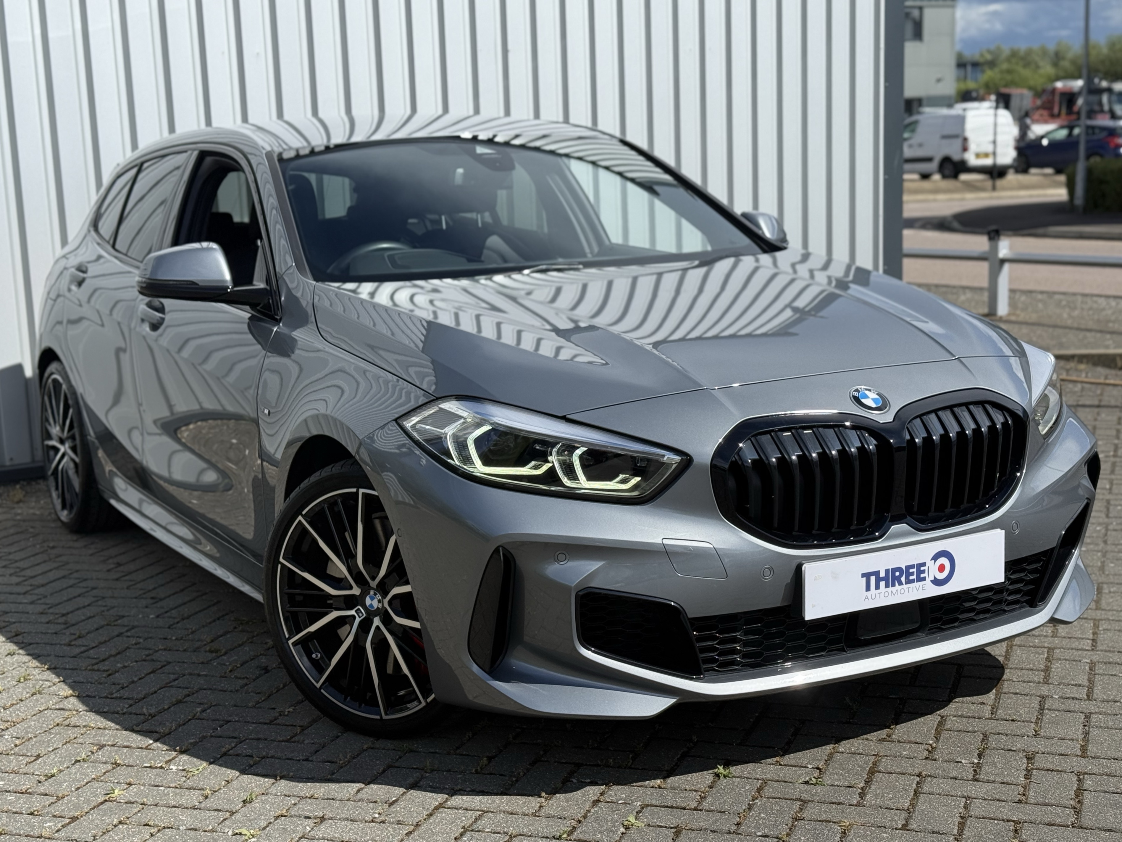 Main listing image - BMW 1 Series