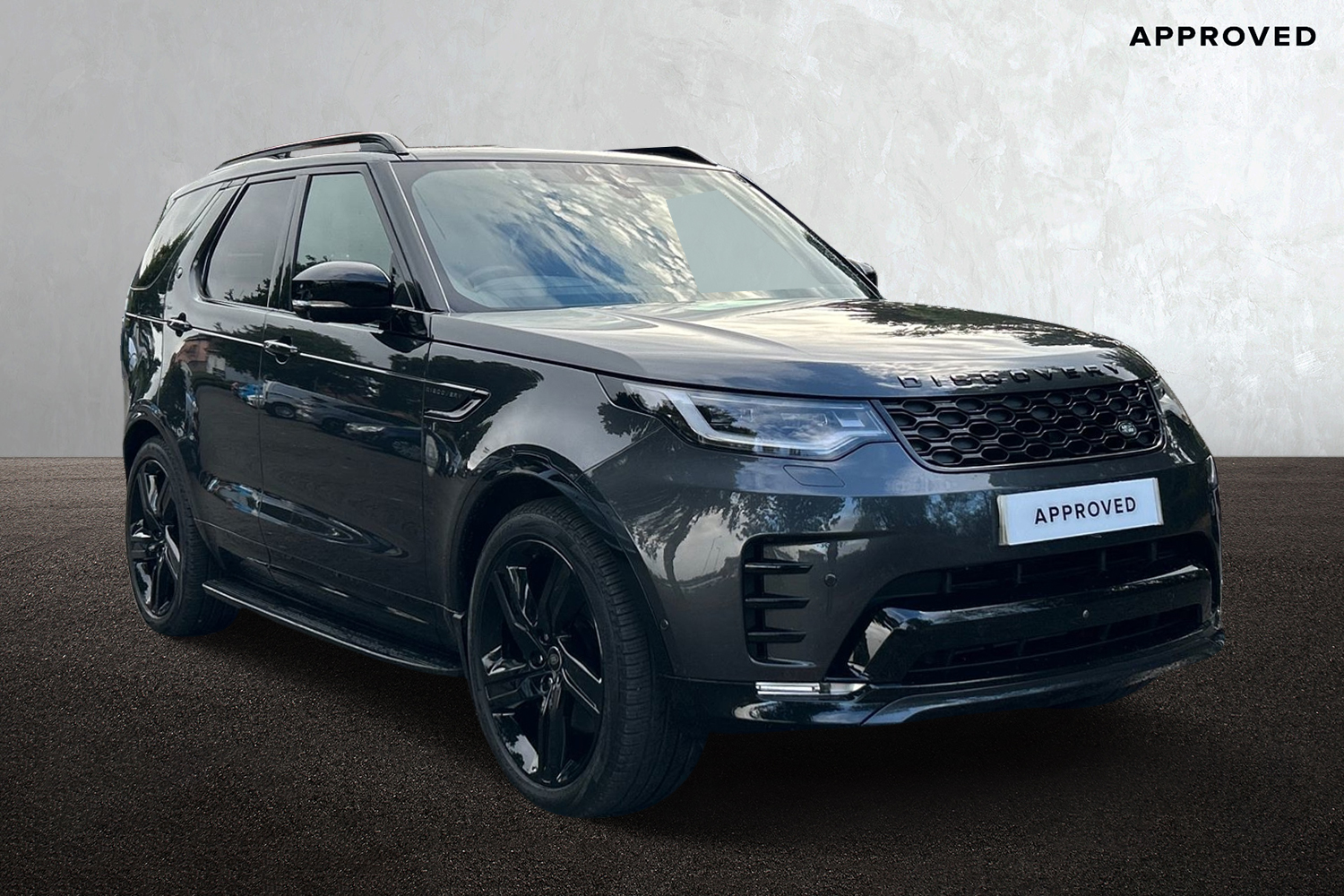 Main listing image - Land Rover Discovery