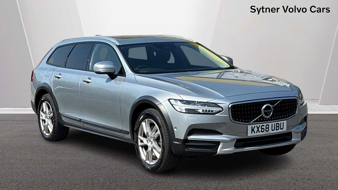 Main listing image - Volvo V90 Cross Country