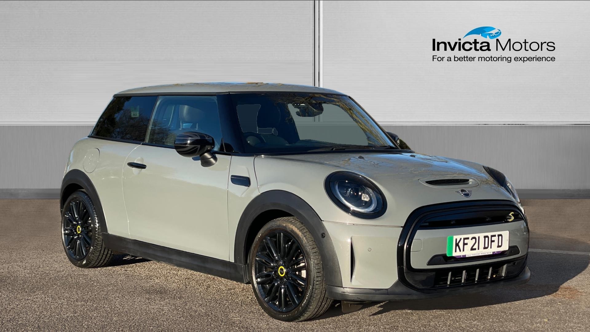 Main listing image - MINI Electric