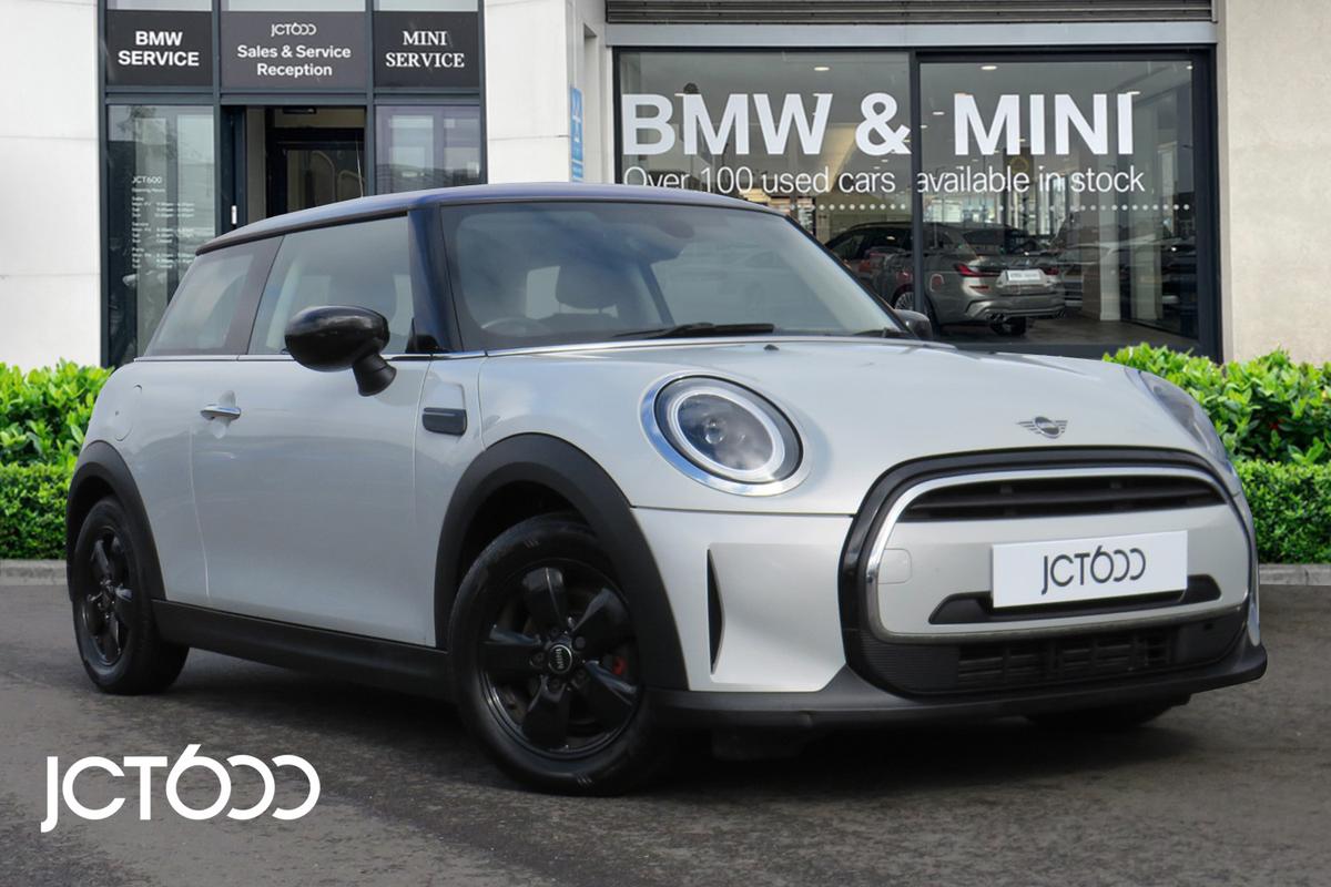 Main listing image - MINI Hatchback