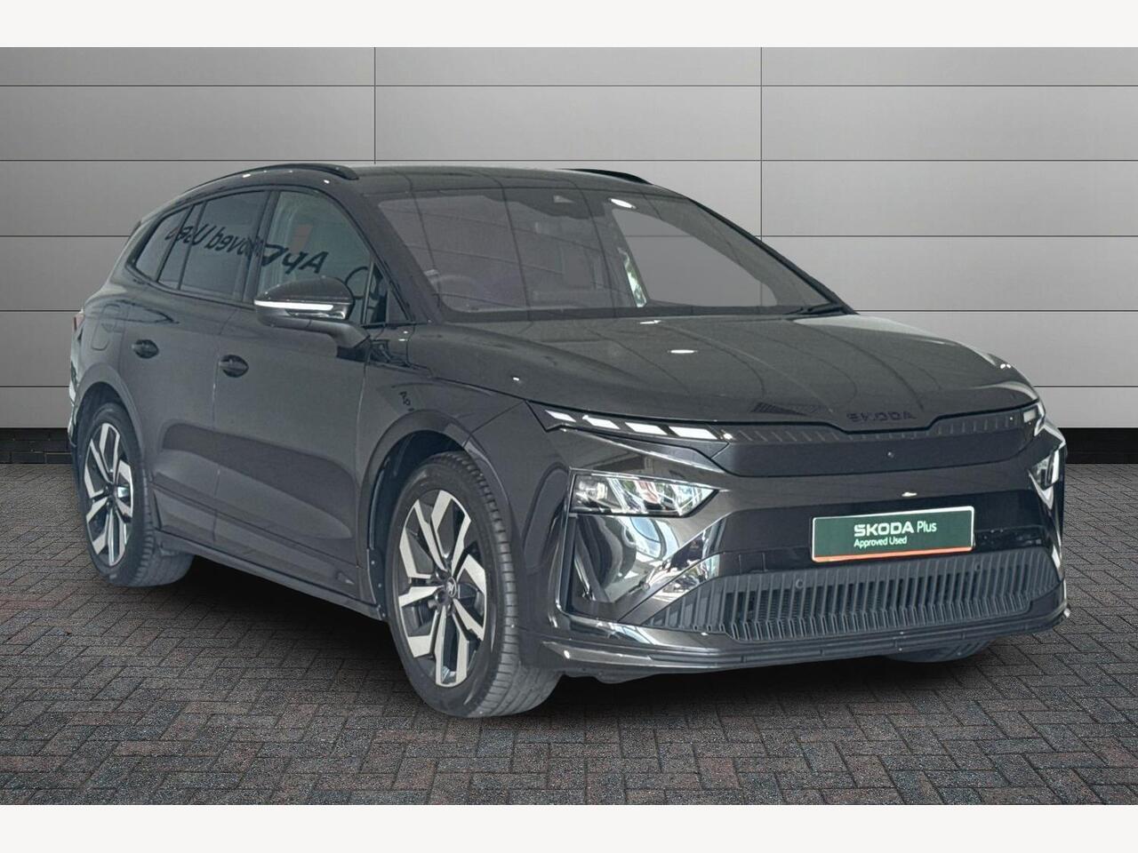 Main listing image - Skoda Enyaq