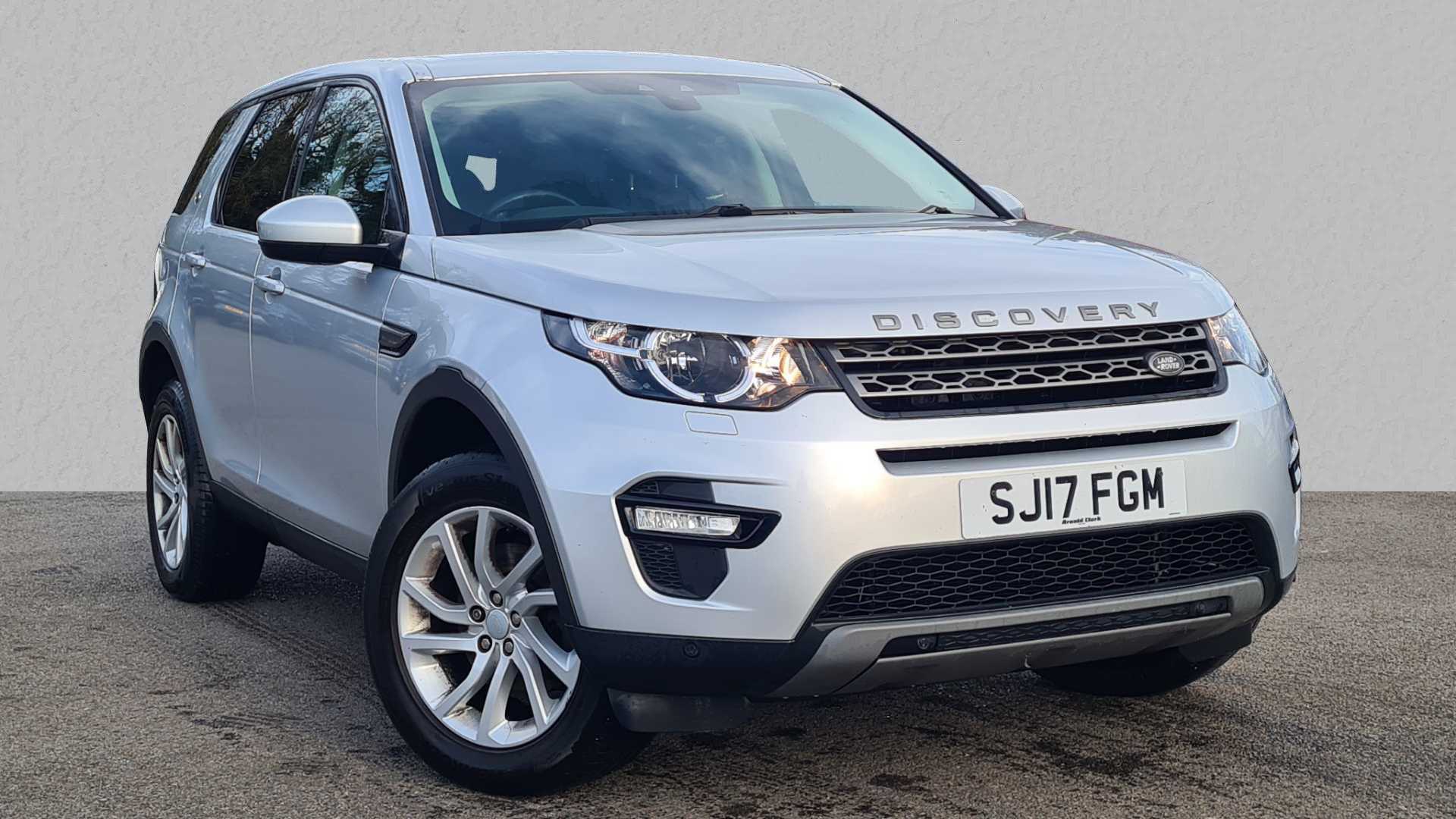 Main listing image - Land Rover Discovery Sport