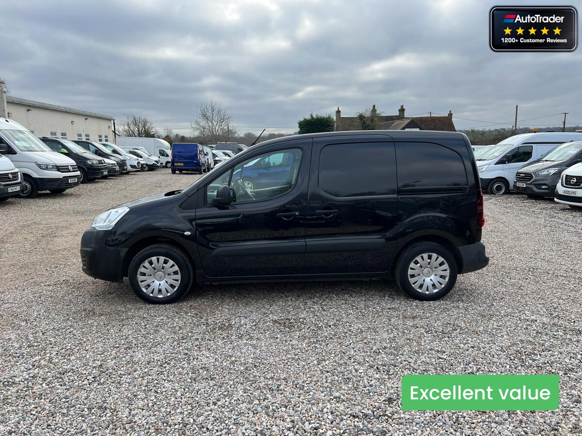 Main listing image - Citroen Berlingo Van