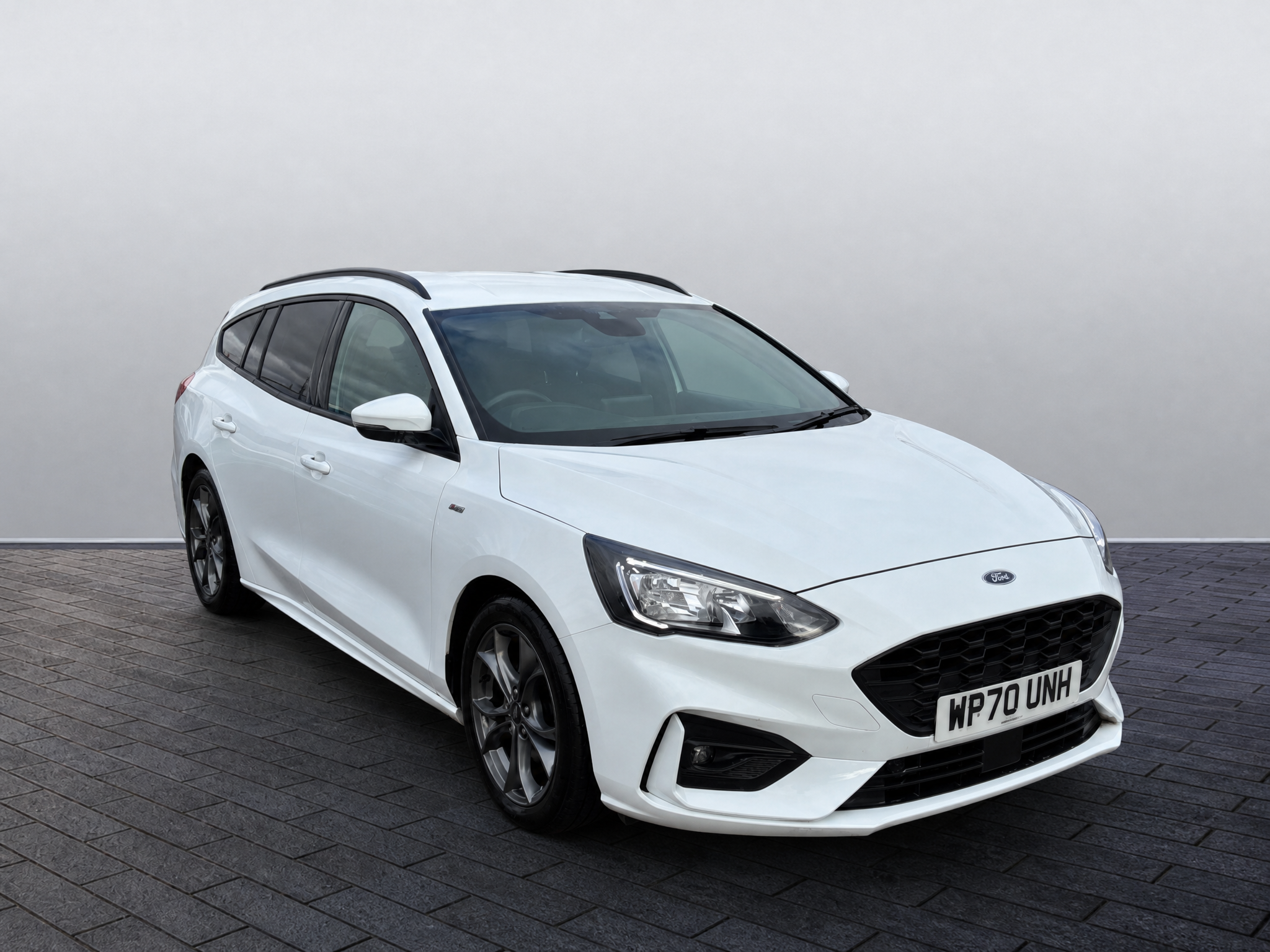 Main listing image - Ford Focus