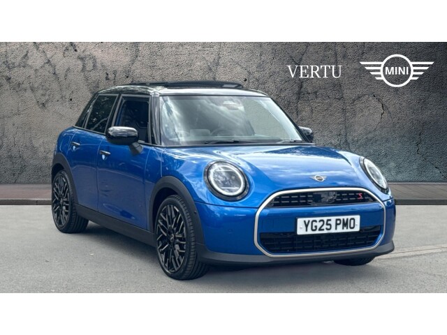 Main listing image - MINI Hatchback 5dr