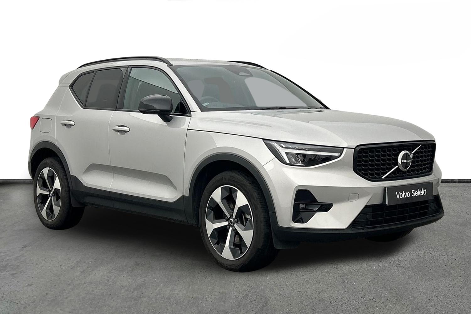 Main listing image - Volvo XC40