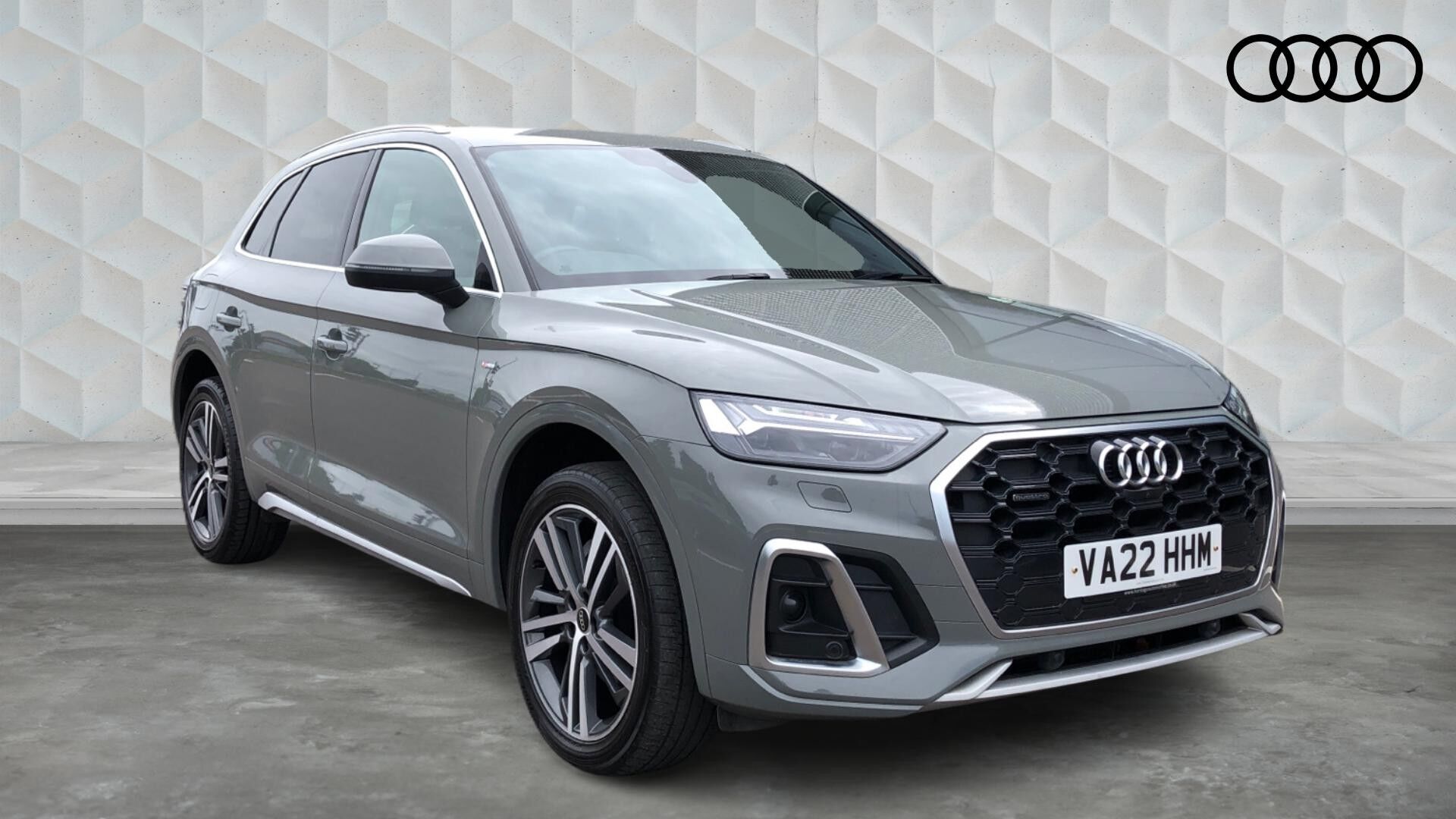 Main listing image - Audi Q5