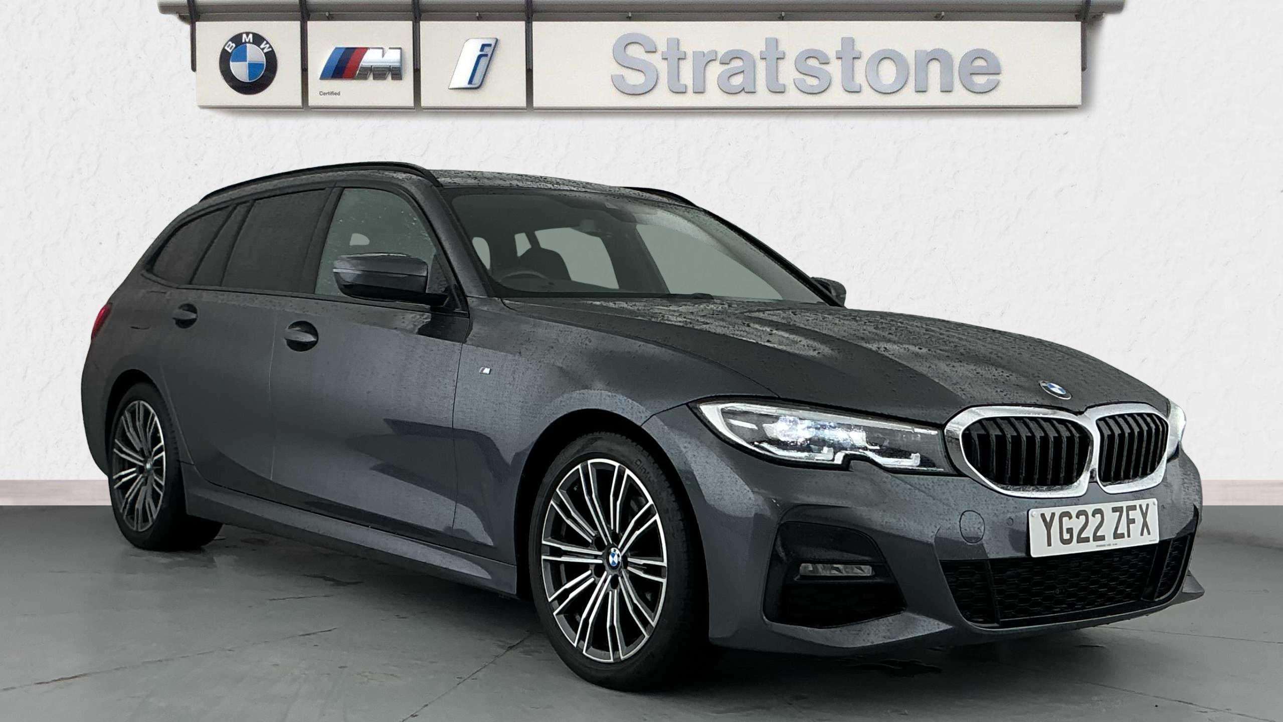 Main listing image - BMW 3 Series Touring