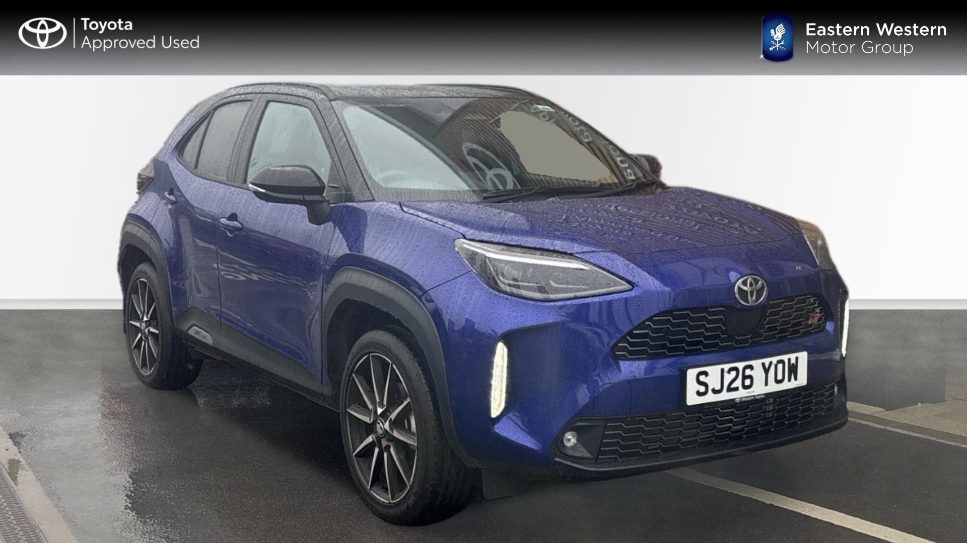 Main listing image - Toyota Yaris Cross