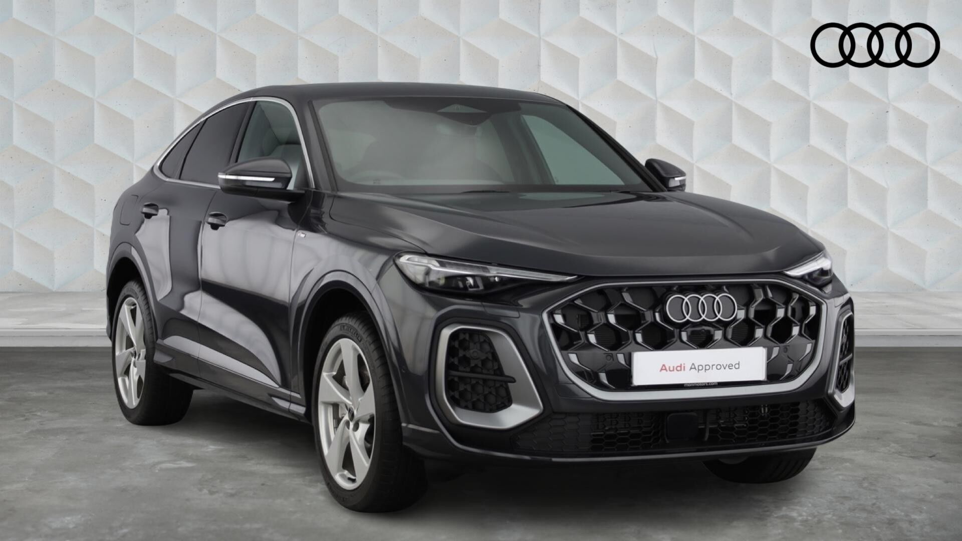 Main listing image - Audi Q5