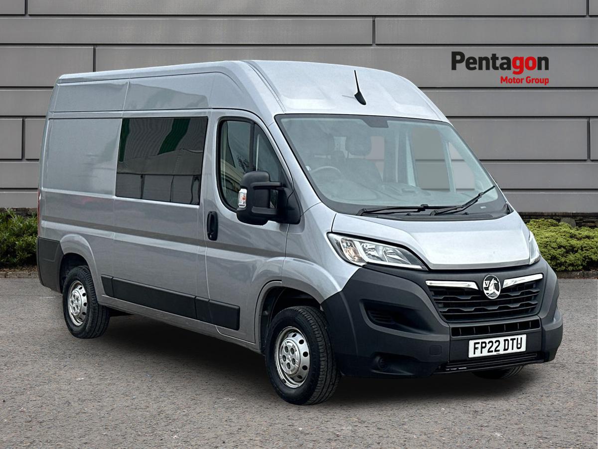 Main listing image - Vauxhall Movano