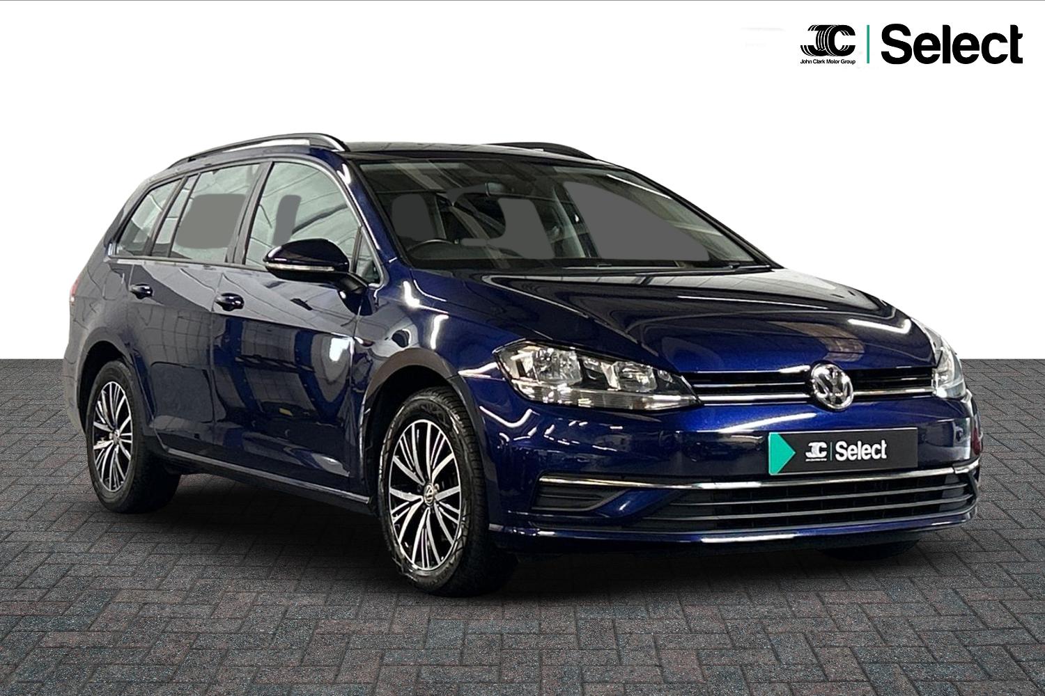 Main listing image - Volkswagen Golf Estate