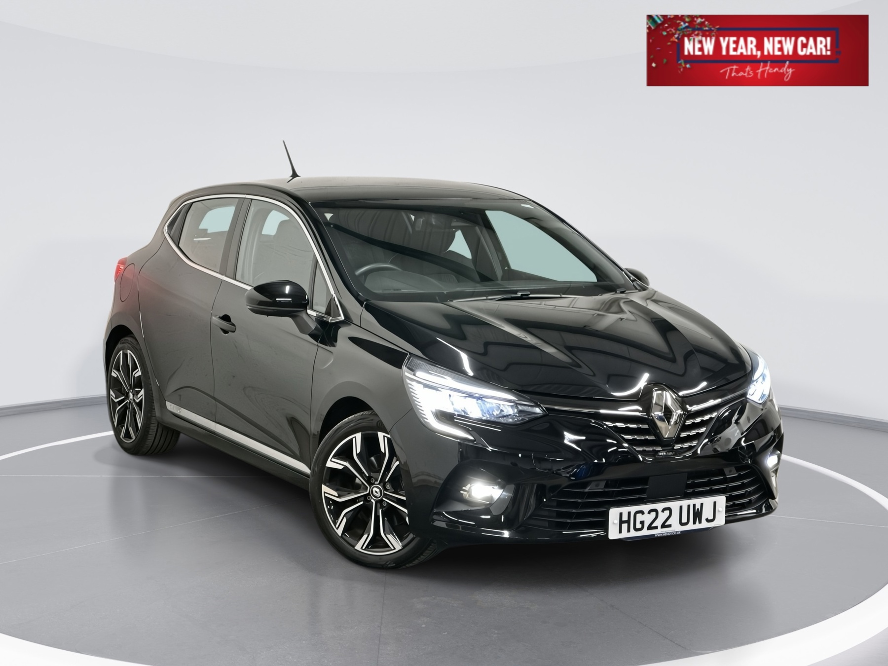 Main listing image - Renault Clio