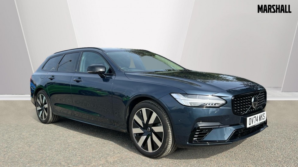 Main listing image - Volvo V90