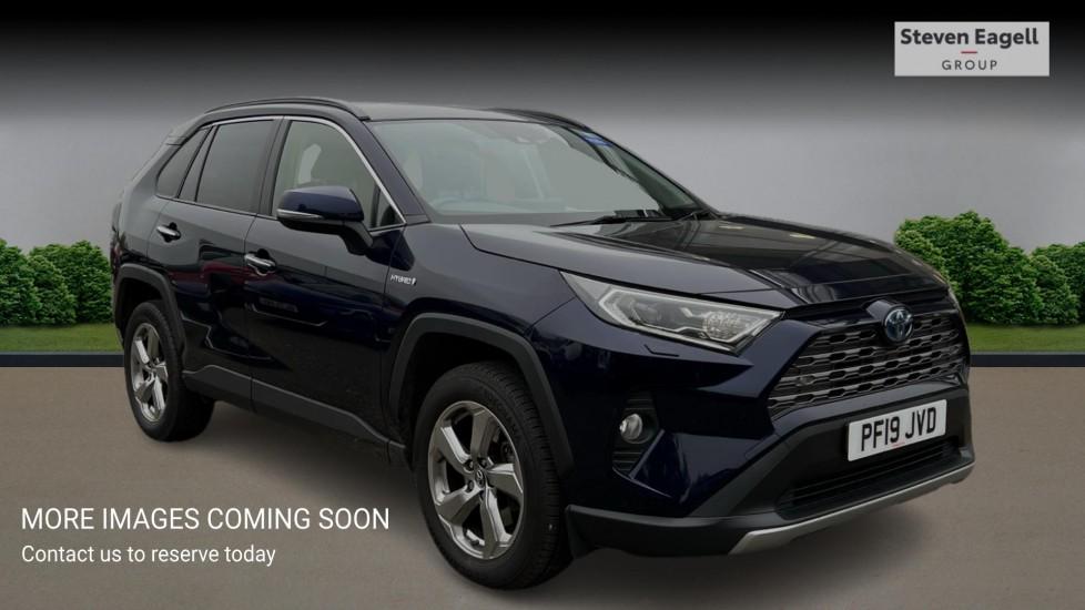 Main listing image - Toyota RAV4