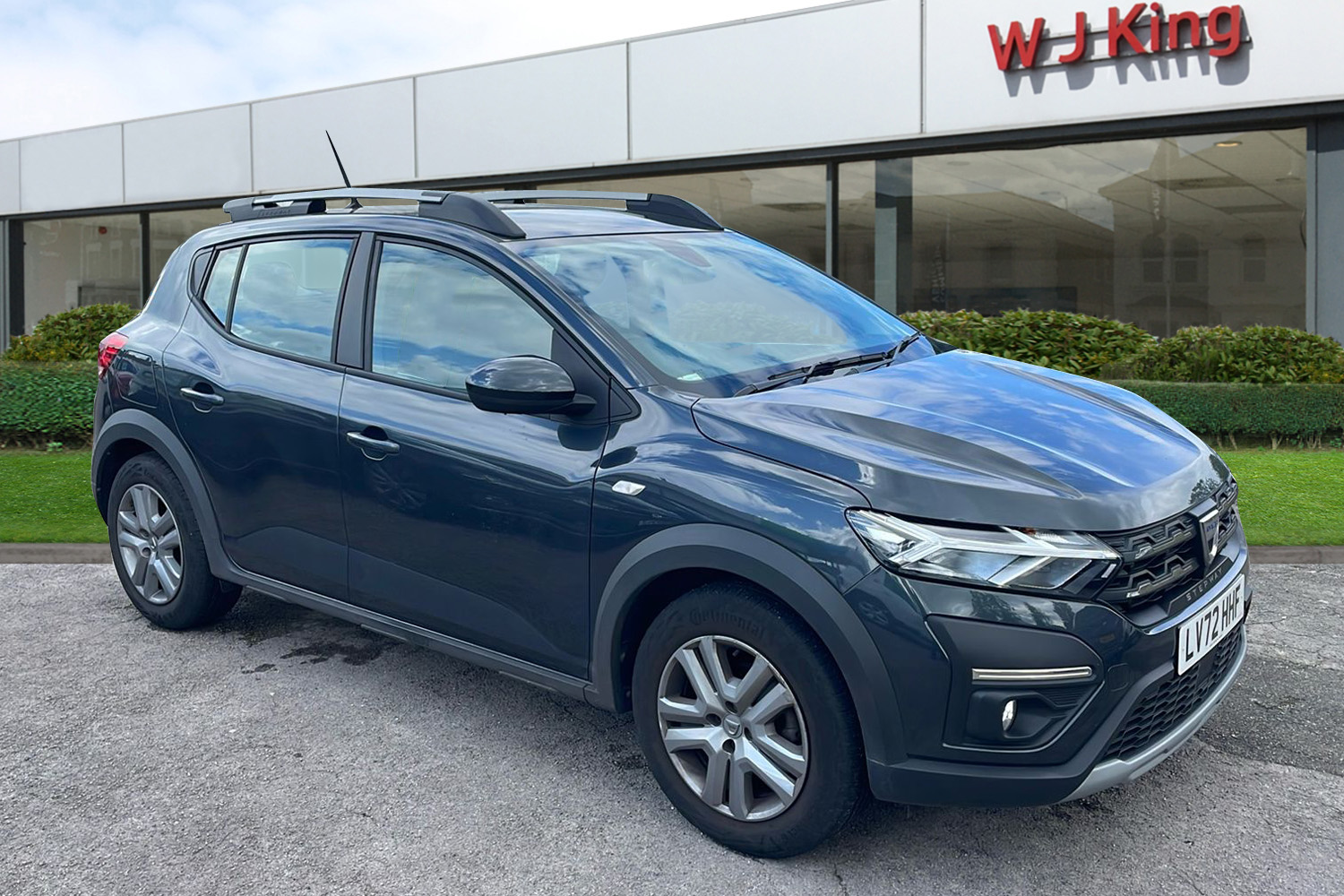 Main listing image - Dacia Sandero Stepway