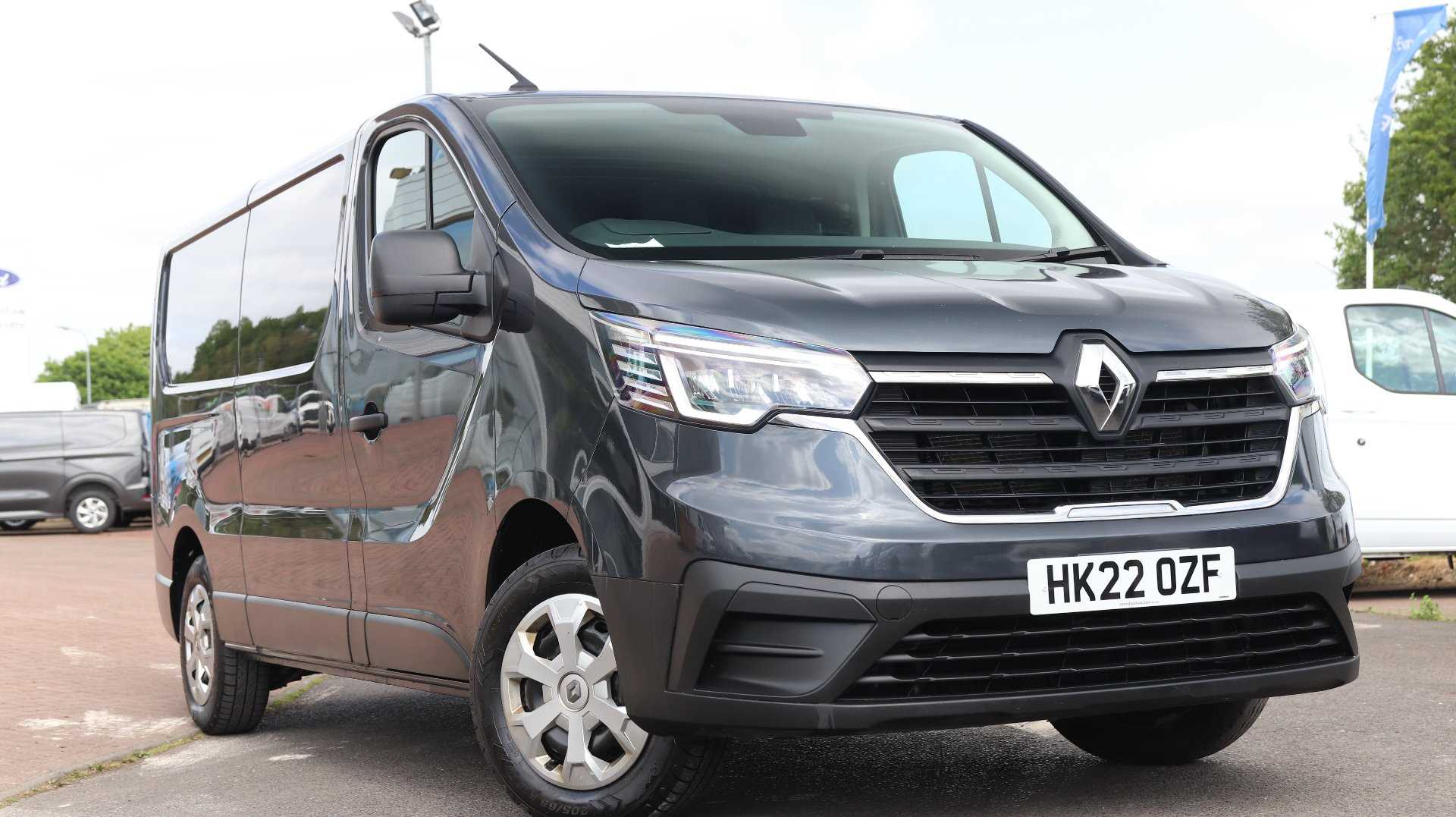 Main listing image - Renault Trafic
