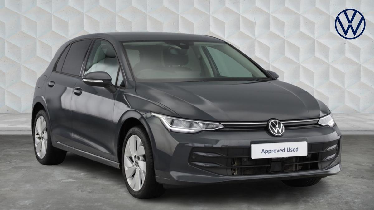 Main listing image - Volkswagen Golf
