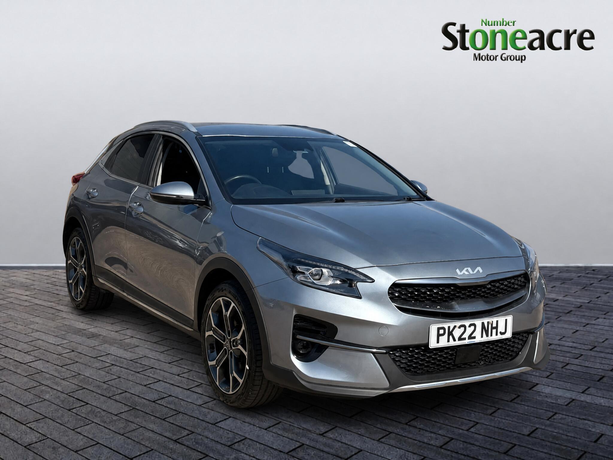 Main listing image - Kia XCeed