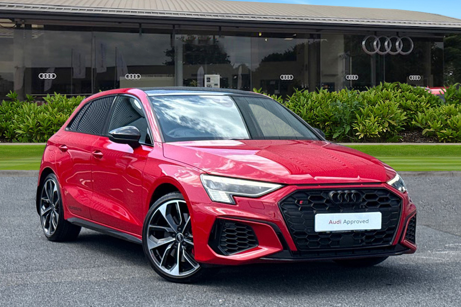 Main listing image - Audi S3