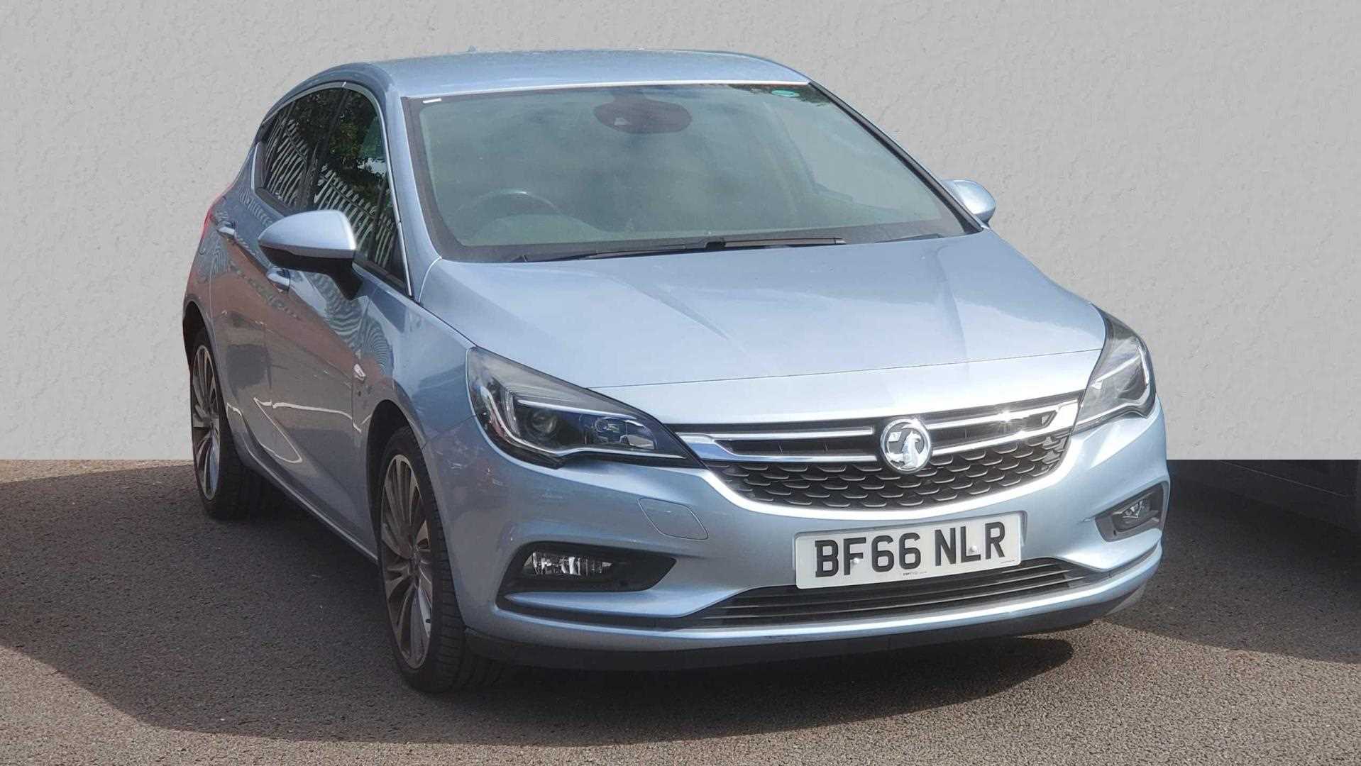 Main listing image - Vauxhall Astra