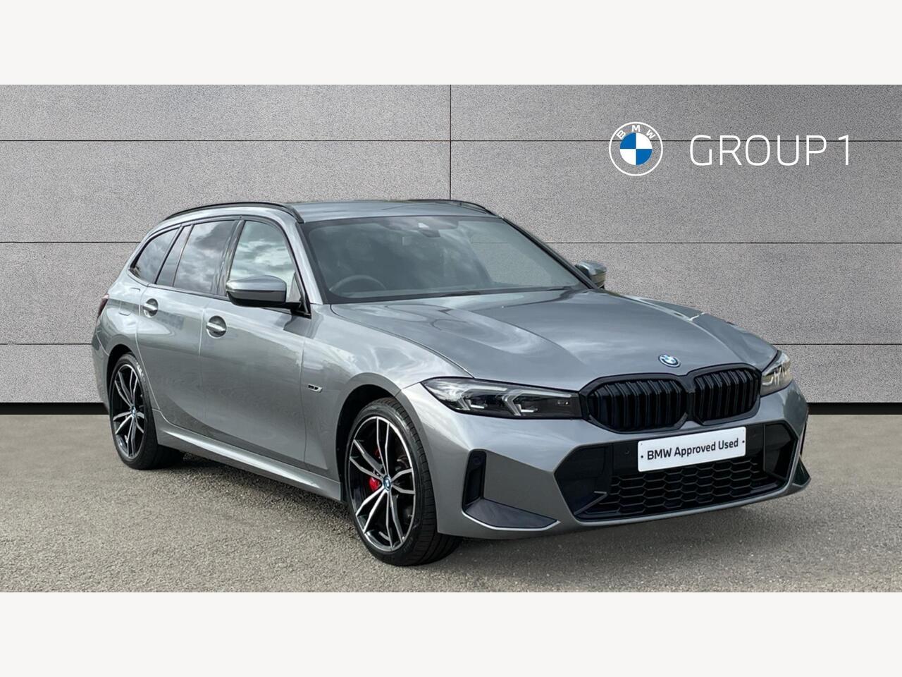 Main listing image - BMW 3 Series Touring