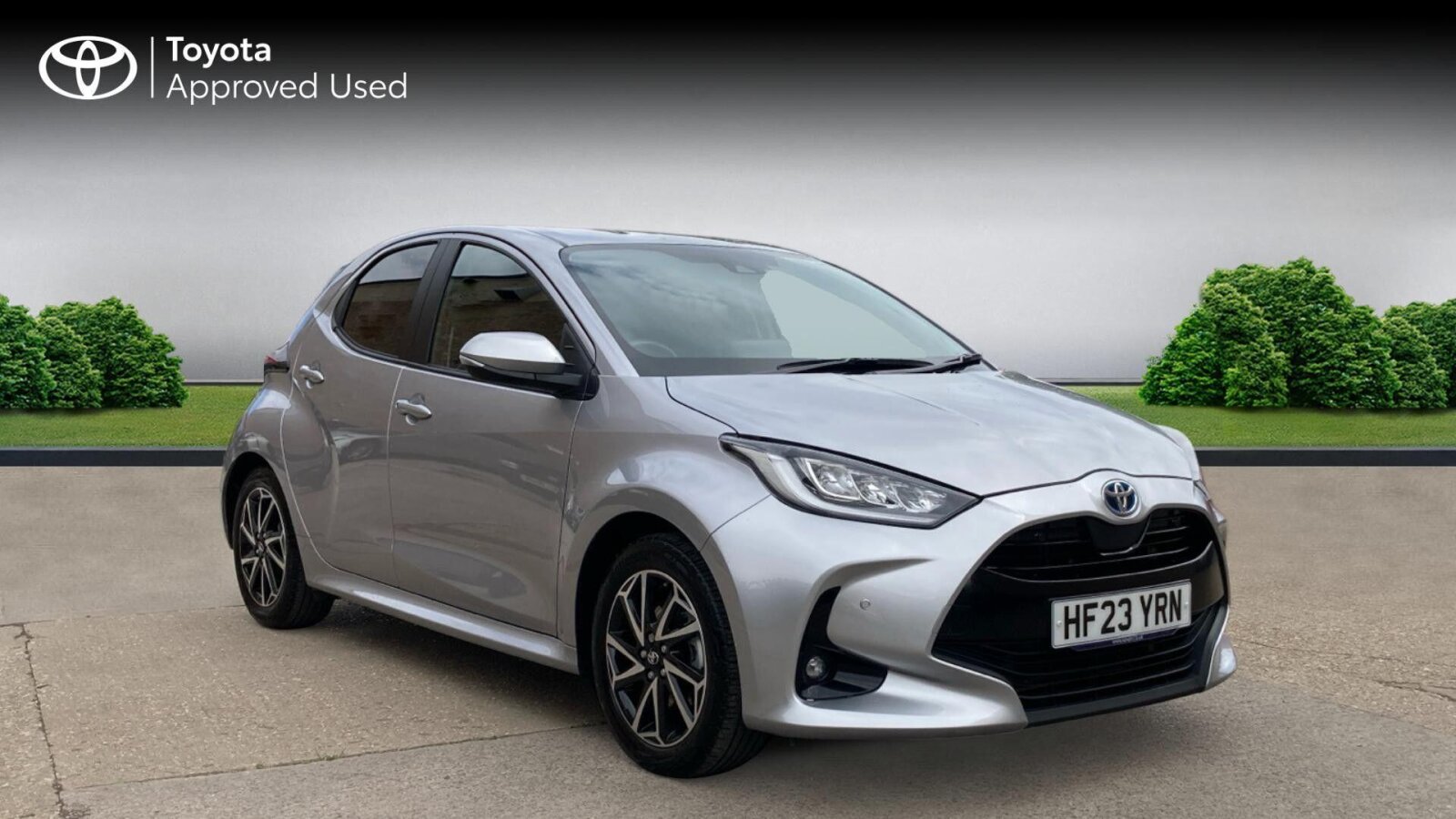 Main listing image - Toyota Yaris