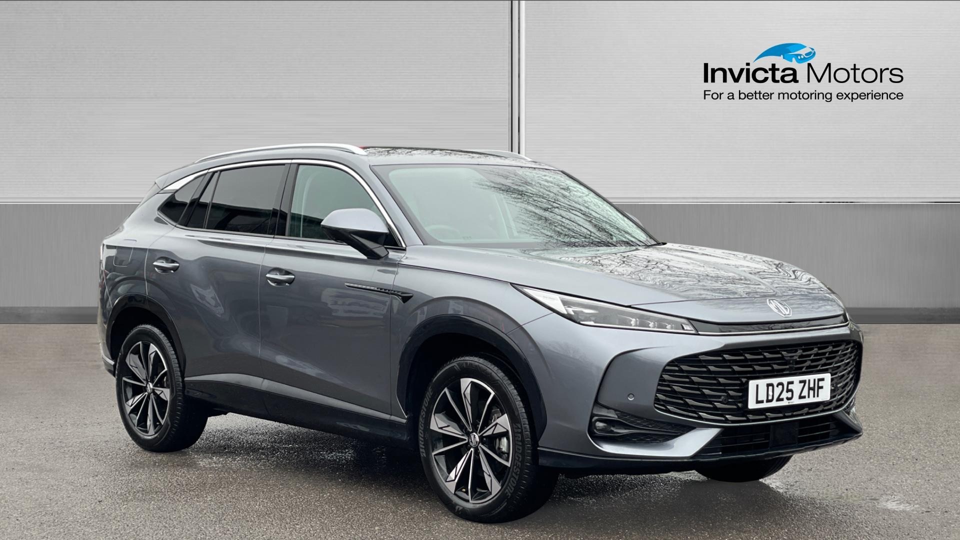 Main listing image - MG HS