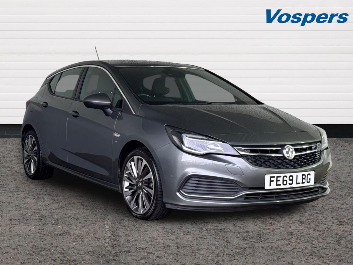 Main listing image - Vauxhall Astra