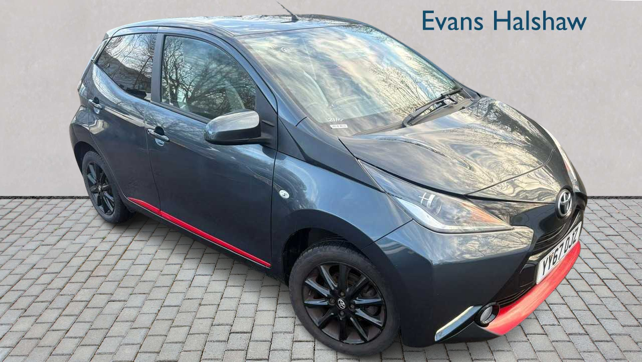 Main listing image - Toyota Aygo