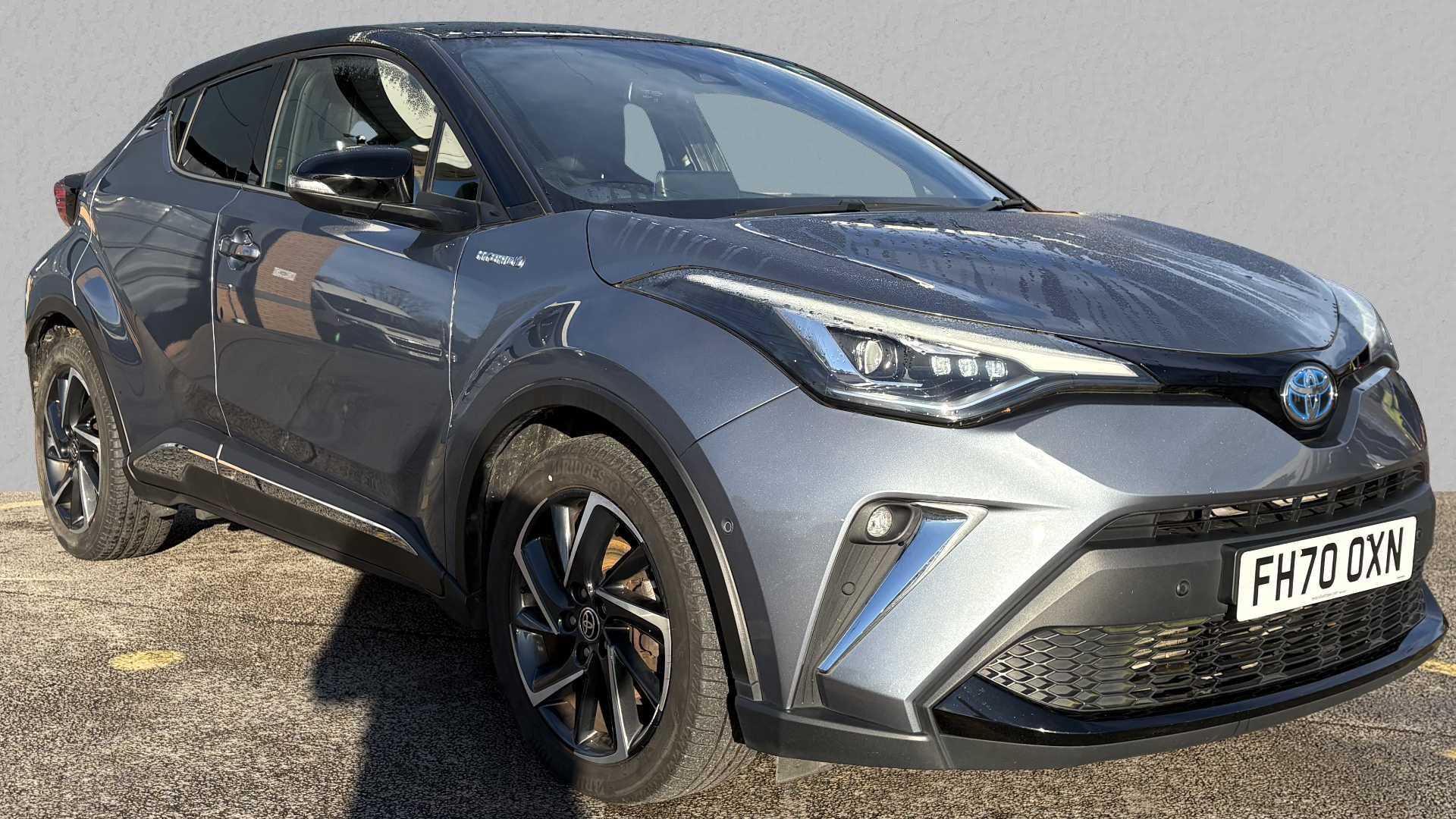 Main listing image - Toyota C-HR