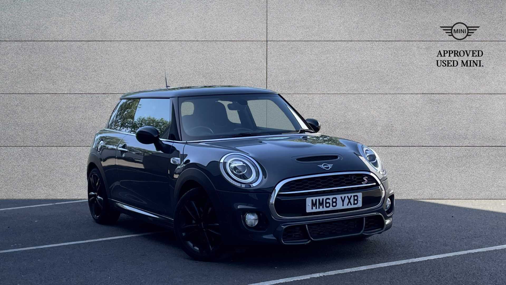 Main listing image - MINI Hatchback