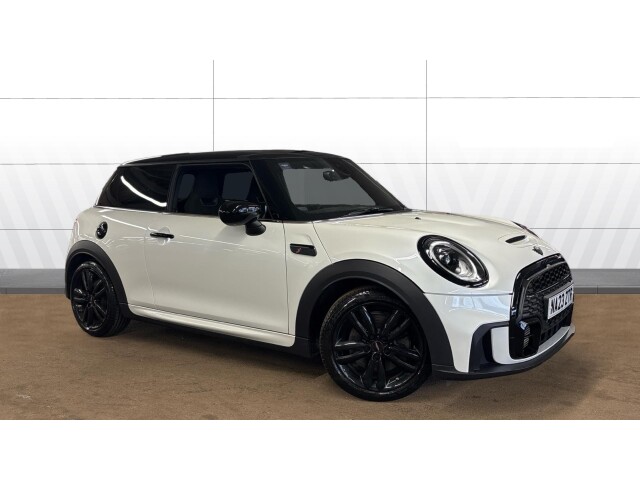 Main listing image - MINI Hatchback