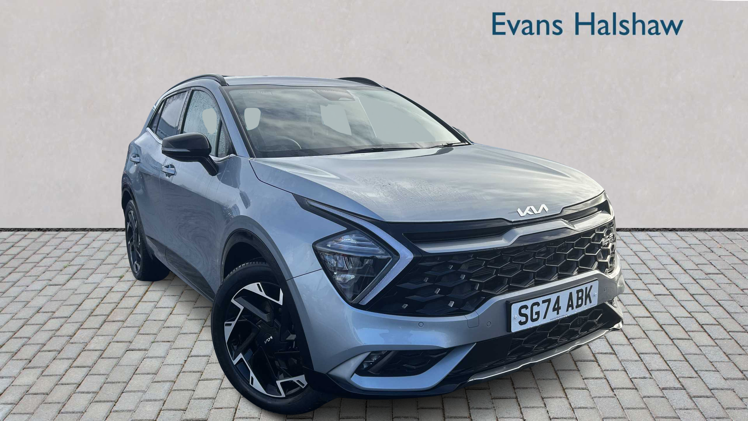 Main listing image - Kia Sportage