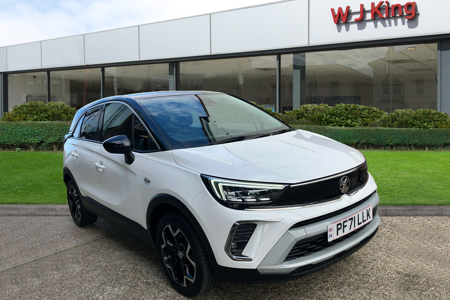 Main listing image - Vauxhall Crossland