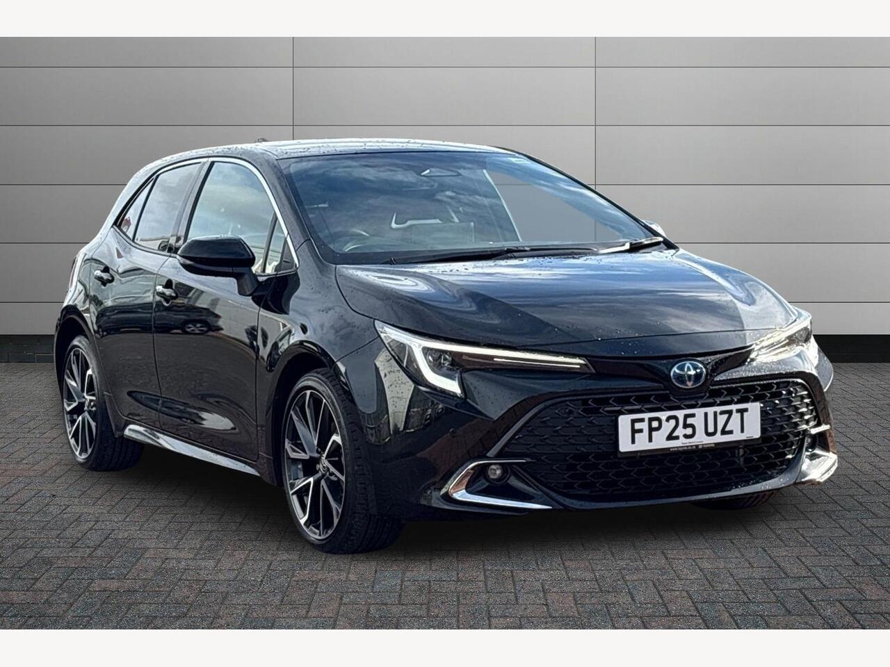 Main listing image - Toyota Corolla