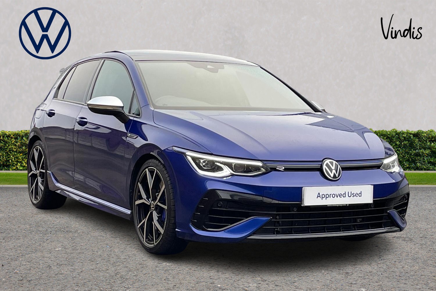 Main listing image - Volkswagen Golf R