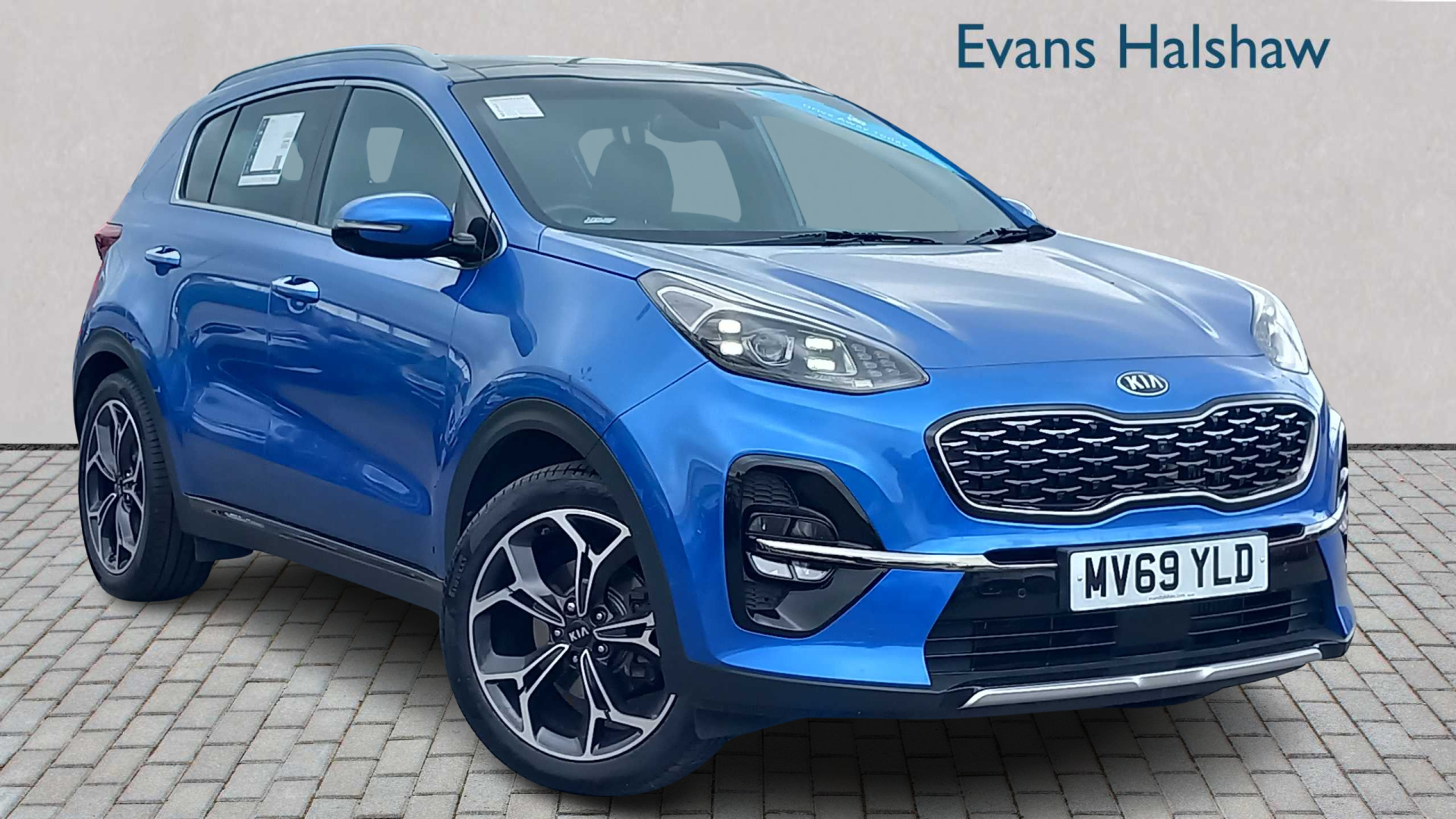 Main listing image - Kia Sportage
