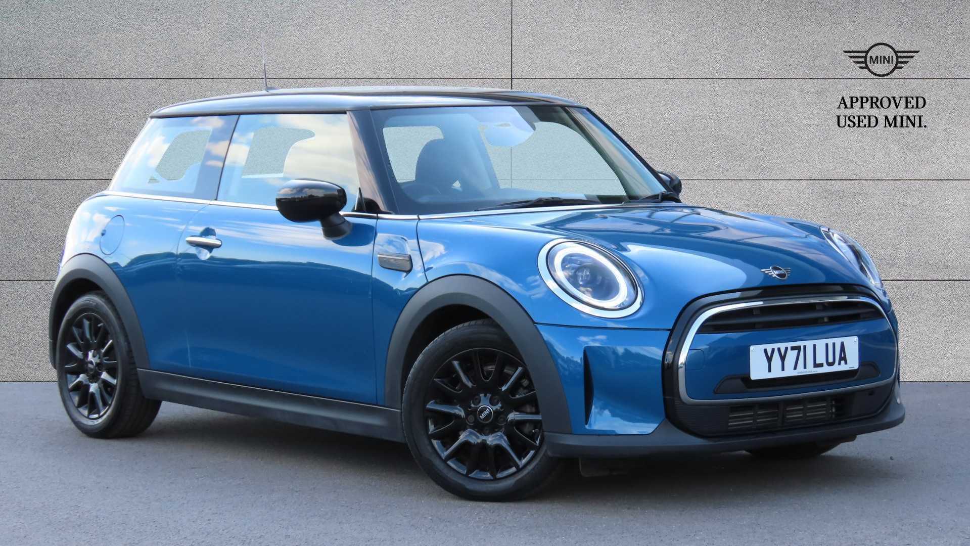 Main listing image - MINI Hatchback