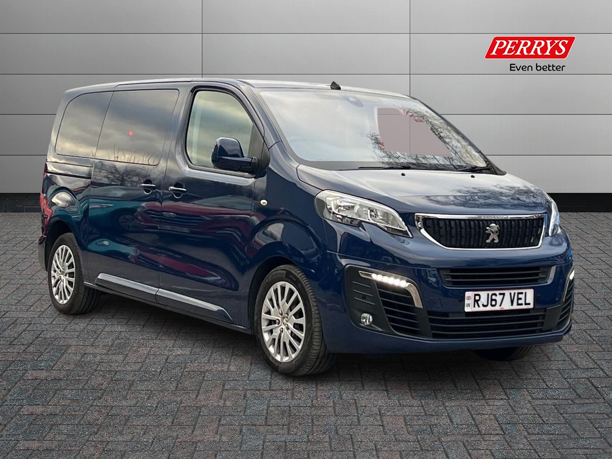 Main listing image - Peugeot Traveller