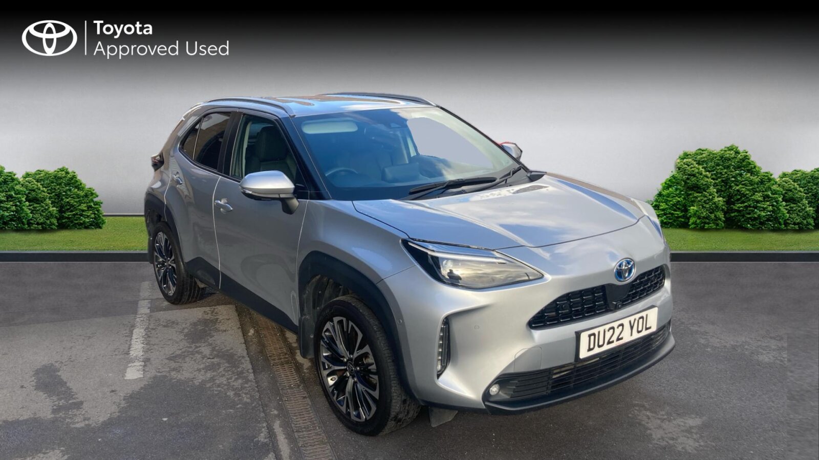 Main listing image - Toyota Yaris Cross